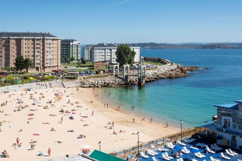 Apartamento Torre De Hercules A Coruña Eksteriør billede